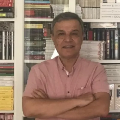 Uzm. Dr. Mustafa Kaan Toksöz profil fotoğrafı
