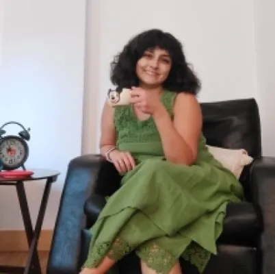 Banu Kayık Tütüncü
