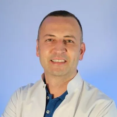 Servet Akyıldız