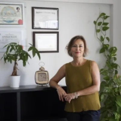 Uzm. Dr. Gamze Sönmez Avaroğlu profil fotoğrafı