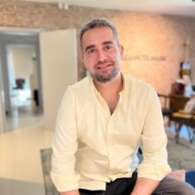 Op. Dr. Hakkı Sencer Şimşek profil fotoğrafı