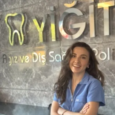 Dr. Dt. Yasemin Göbelez Yiğit profil fotoğrafı
