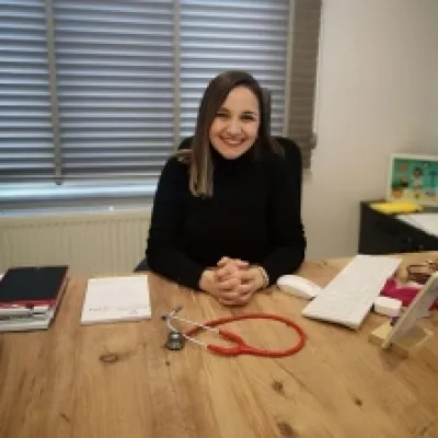 Uzm. Dr. Sinem Kaygısız profil fotoğrafı