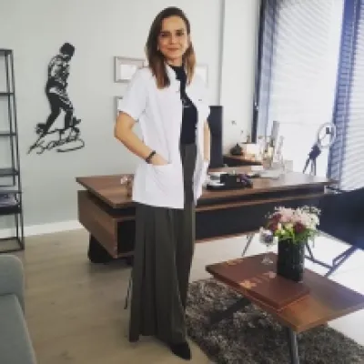 Akçay Övünç Karadaş