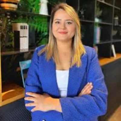 Dr. Aile Danışmanı Merve Demir profil fotoğrafı