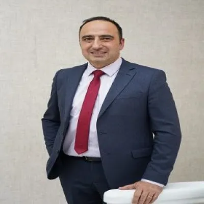 Dr. Murat Çamur profil fotoğrafı