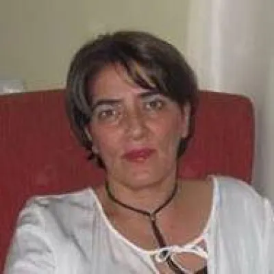 Elham Dinçer profil fotoğrafı
