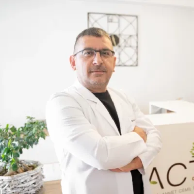 Op. Dr. Ahmet Cemil Turan profil fotoğrafı