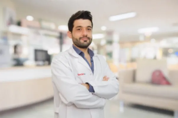 İsa Alptuğ Kırık