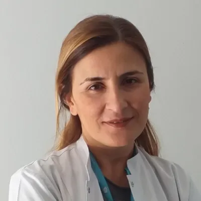 Özge SARAÇ