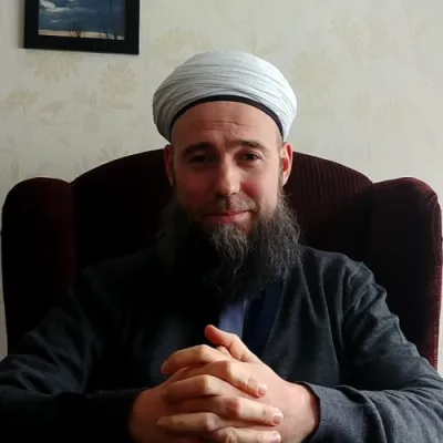 Psikoterapist Serhat Öncüler profil fotoğrafı