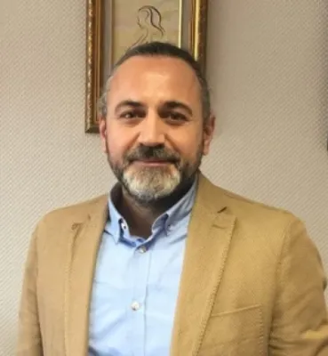 Cüneyt Genç
