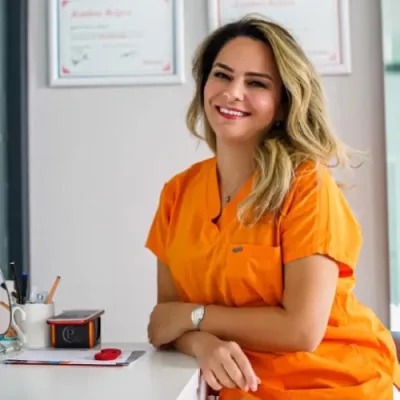 Esra Meral profil fotoğrafı
