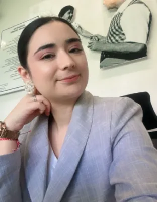 Cansu Aksoy Yüce profil fotoğrafı